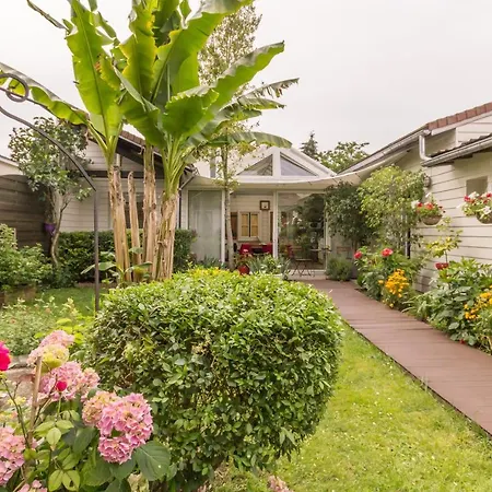 L'isle De France Bed & Breakfast *