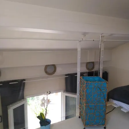 L'isle De France Bed & Breakfast
